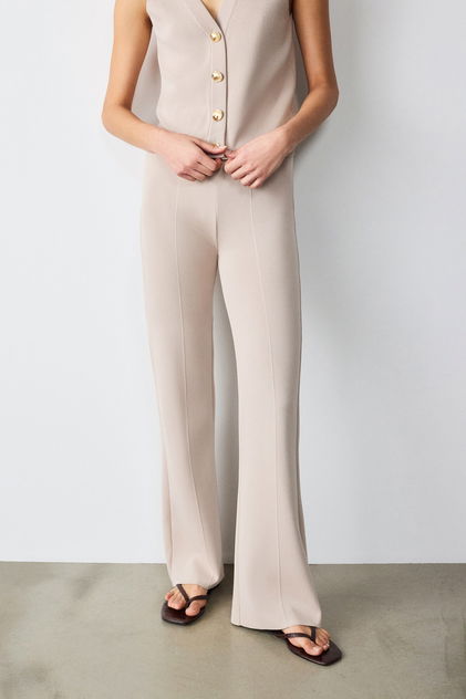 Nervürlü İspanyol Paça Beige Kadın Pantolon - Triko Mısırlı